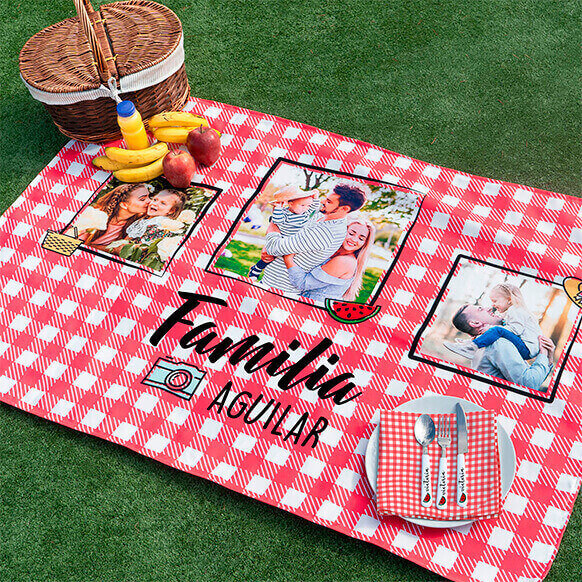 Manta para picnic impermeable en color rojo y blanco para organizar un picnic en verano